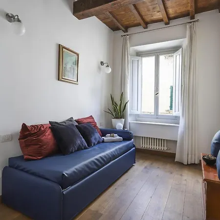 Apartment Oltrarno Modern In *